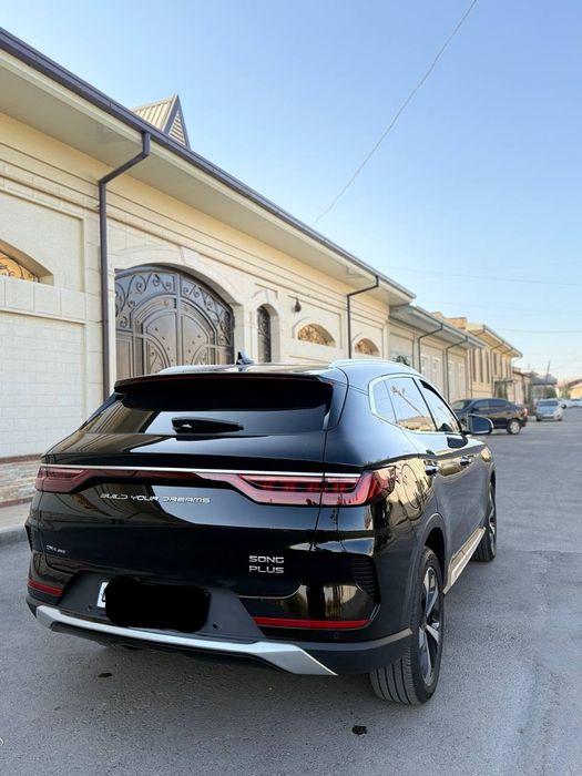 BYD song plus gybrid