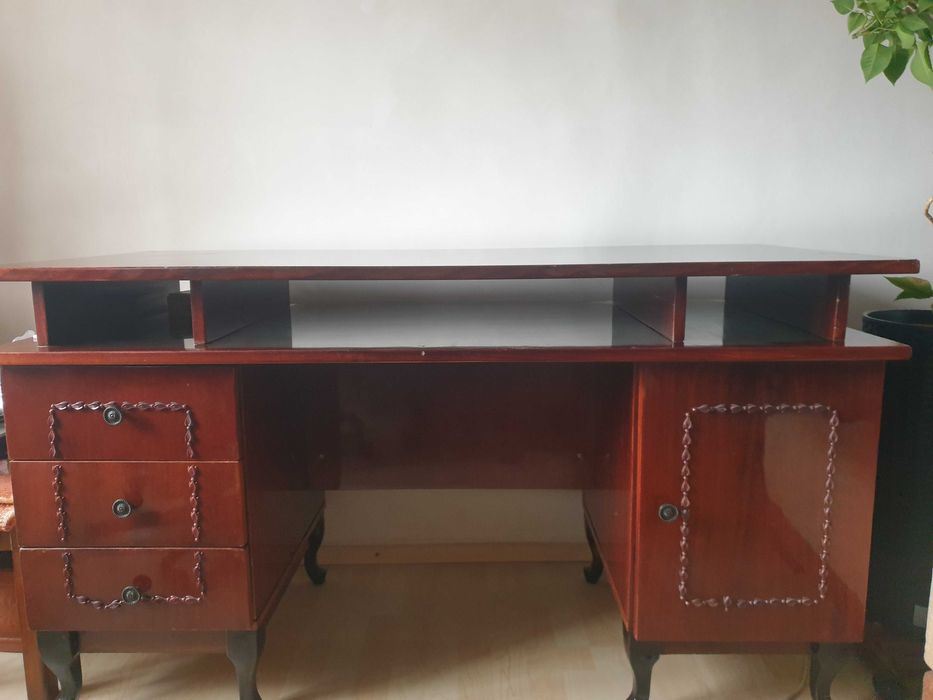 Birou din lemn masiv