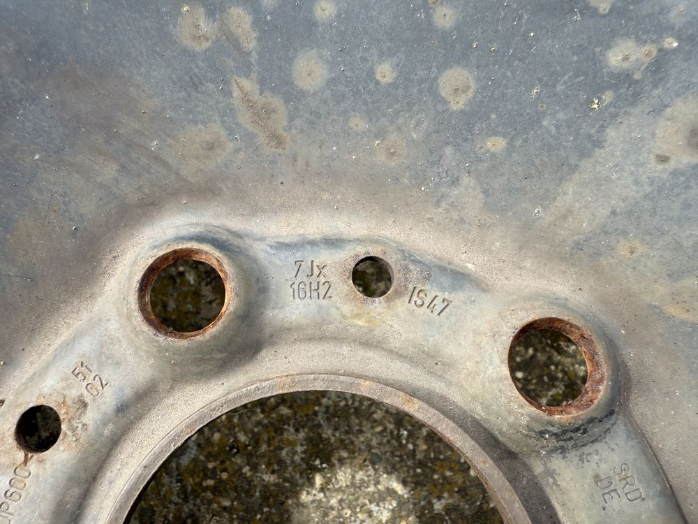 4бр. ОТЛИЧНИ 16” Джанти 5х120 за -BMW- 7Jx16H2, IS47