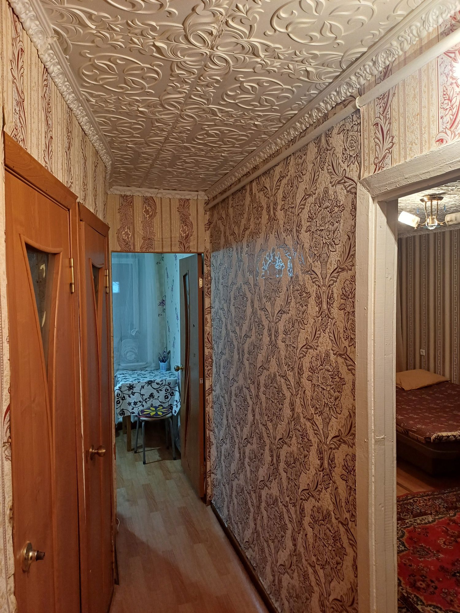 Сдам посуточно и почасово однокомнатную мебелированную квартиру