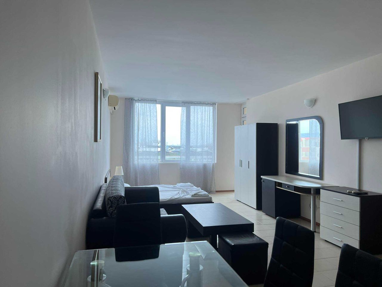 Продава се Двустаен апартамент в Несебър - 91 кв.м за 1500 €/кв.м - Снимка #4