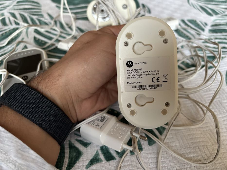 2 бр. Бебефон Motorola MBP622