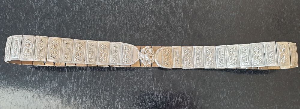 Възрожденски сребърен колан