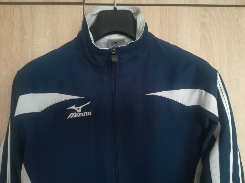 Дамски комплект Mizuno,размер S,за спорт и ежедневие