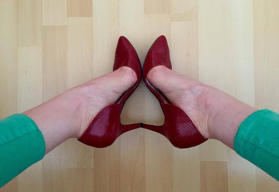 Pantofi din piele naturala rosu-bordo, marime 39, noi