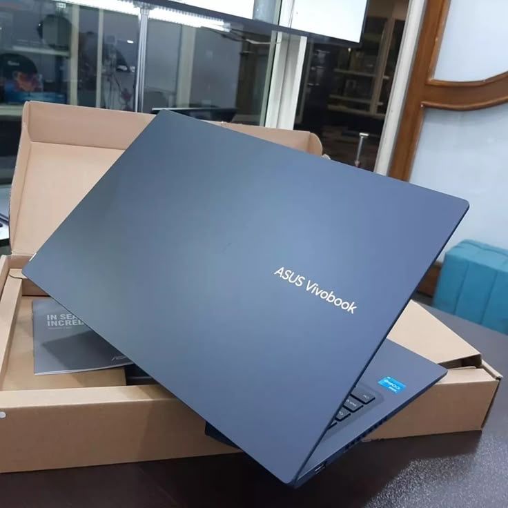 Ноутбук ASUS для учебы, работы и игр