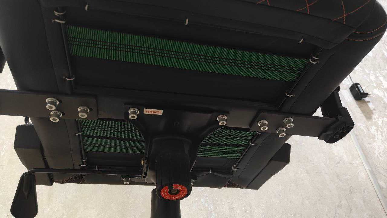 Кресло компьютерное Cougar Rampart Black