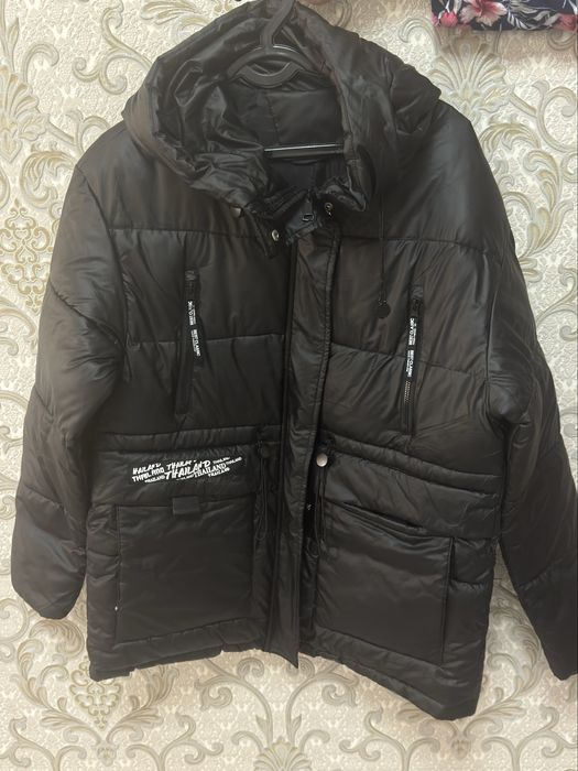 Qishgi kurtkalar holati ideal yangi firminiy