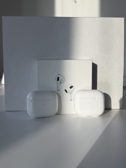 Оригинальный Кейс Airpods 3 в хорошем состоянии