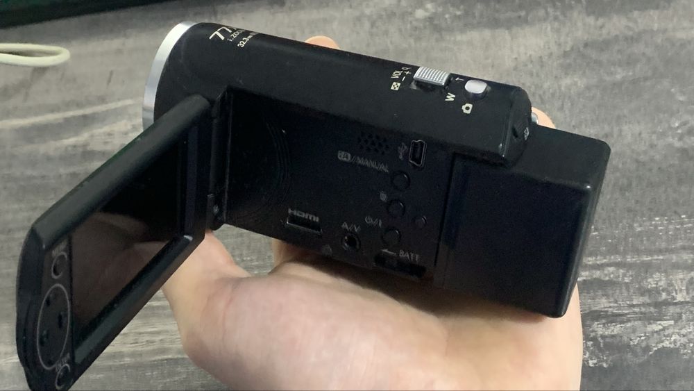 Камера Panasonic HC-V160