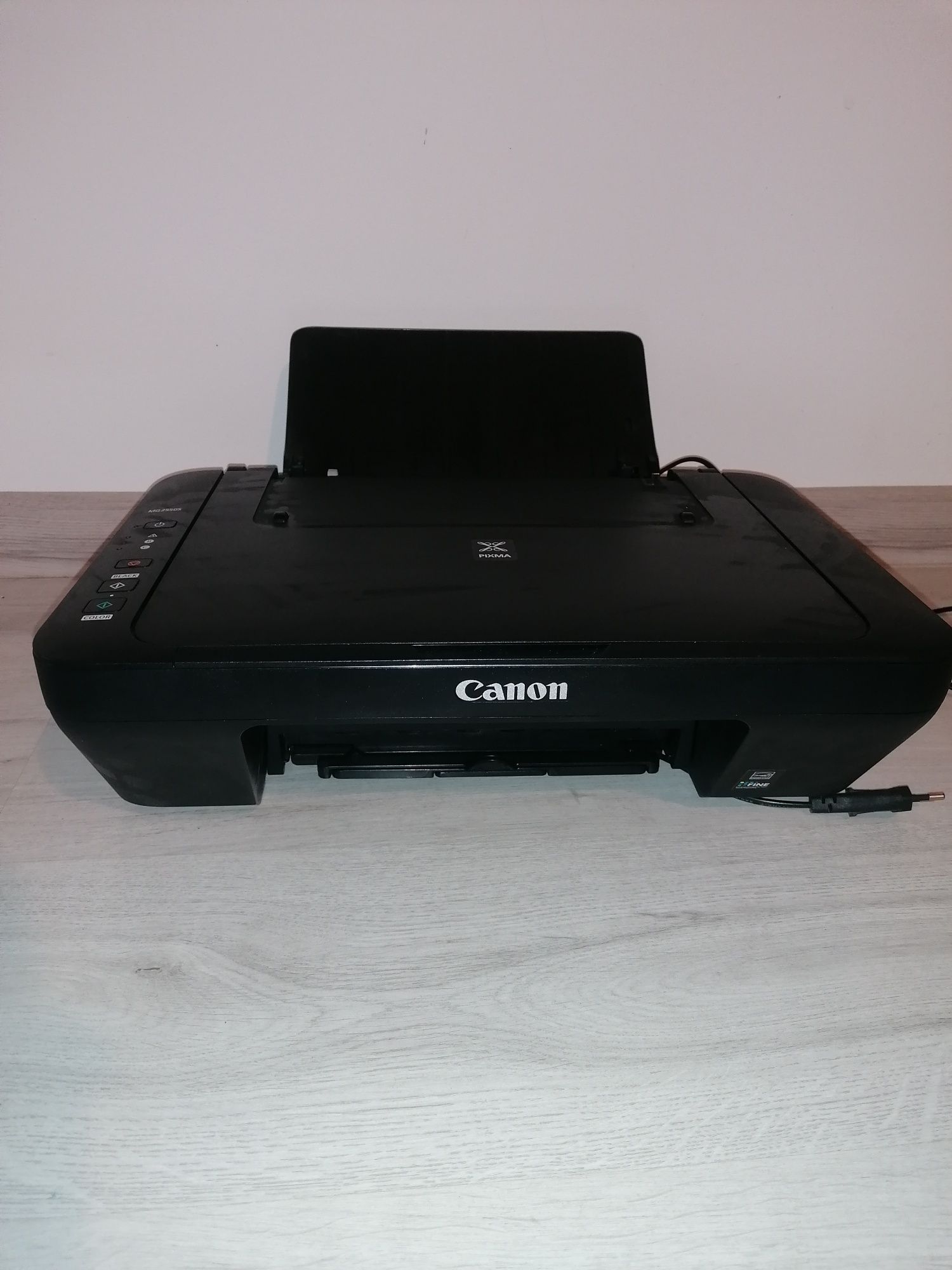 Imprimanta Canon, matriciala Epson, scaner Genius