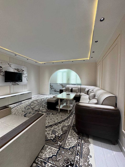 Аренда квартиры Дружба народов 3 ком Центре