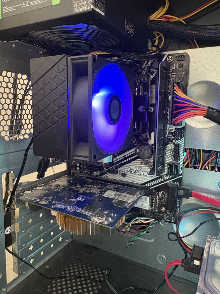 Компьютер i3-8100/16gb ddr4/512ssd m.2
