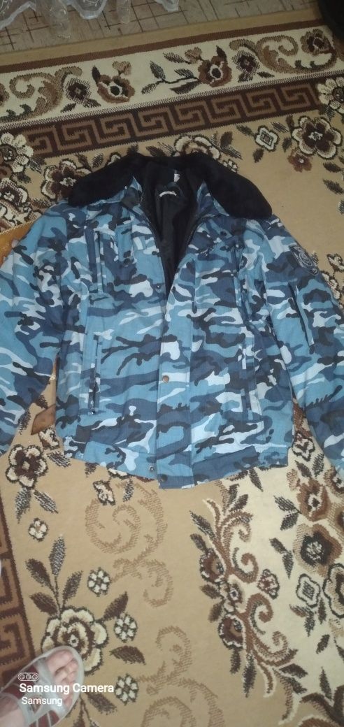Продам зимнюю камуфляжную форму