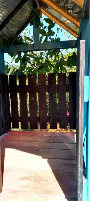 casuta lemn cu tobogan