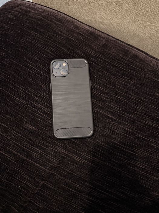 Iphone 13 В добро състояние