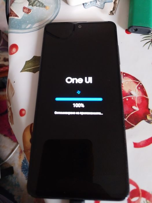 Samsung A51 забива