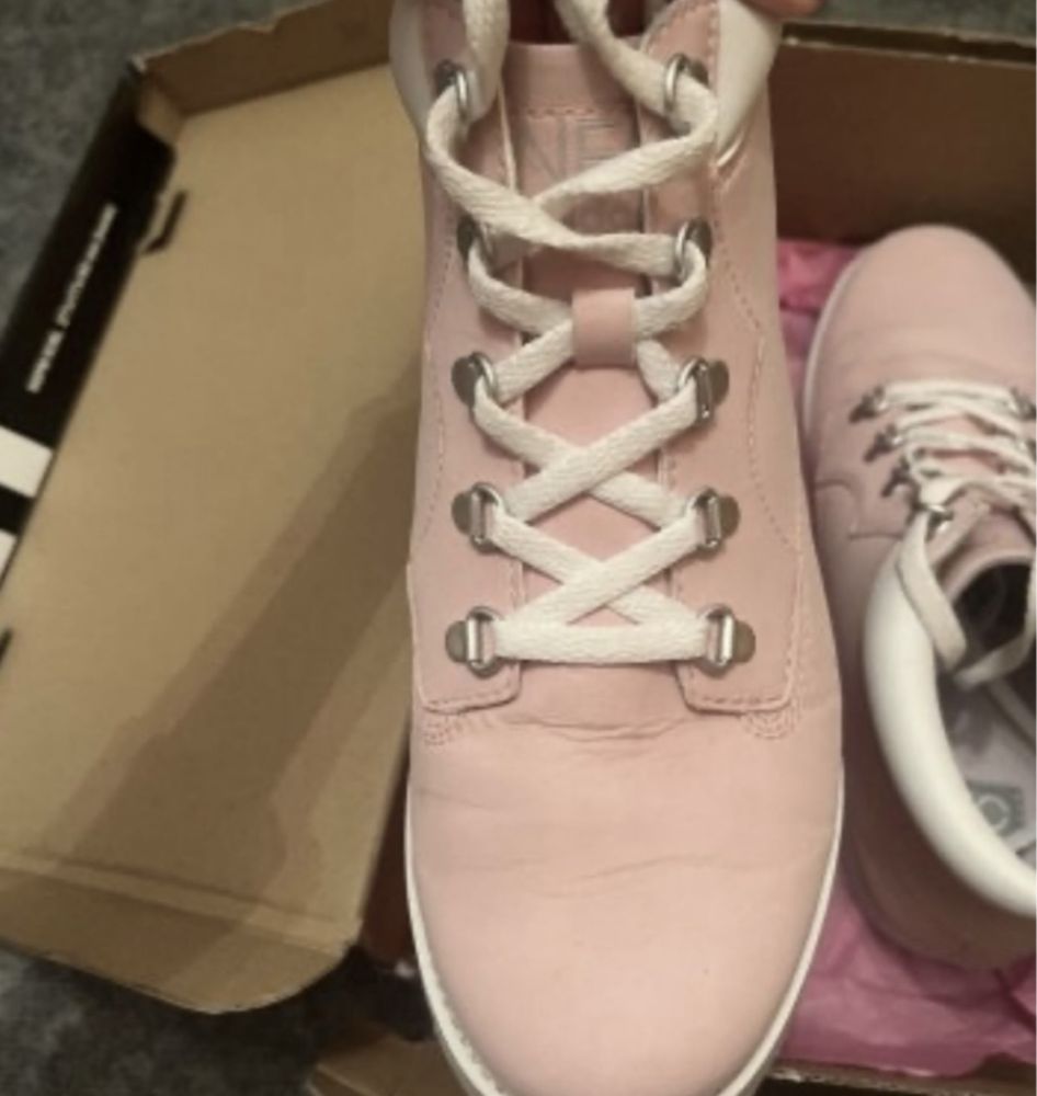 Оригинални боти Adidas