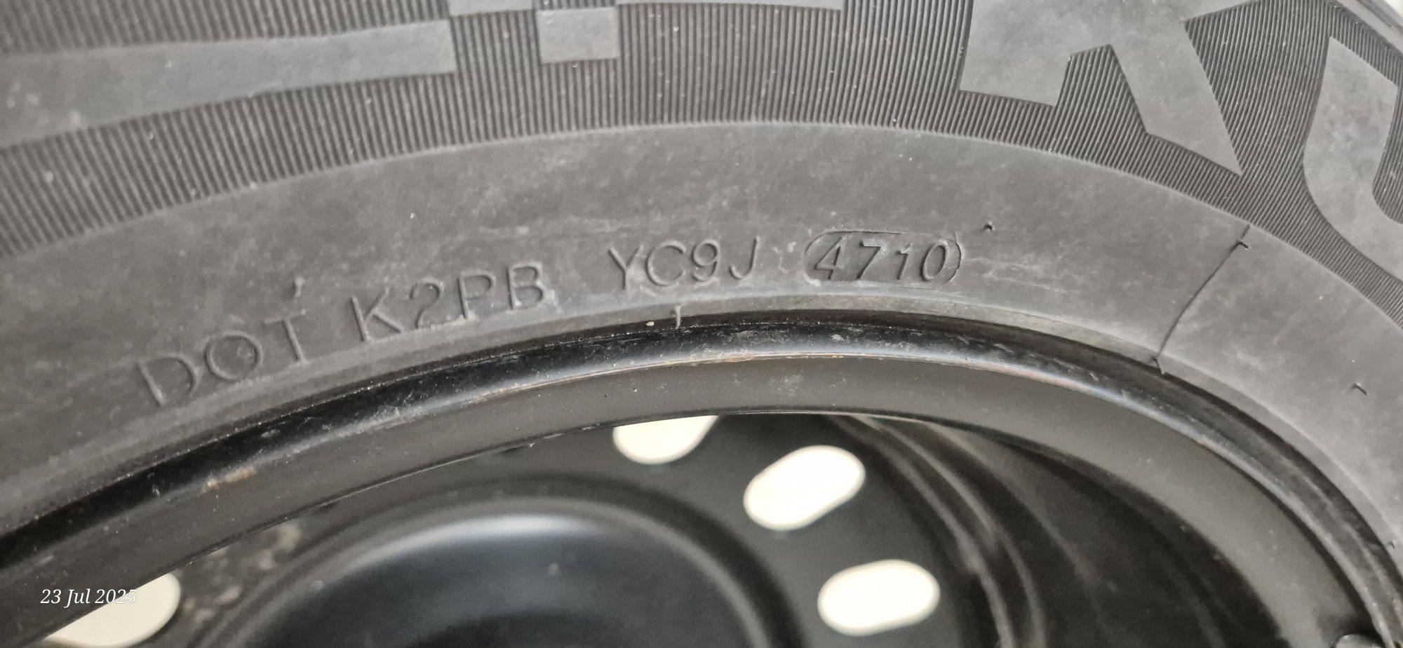 Гума а джанта 225/55/17