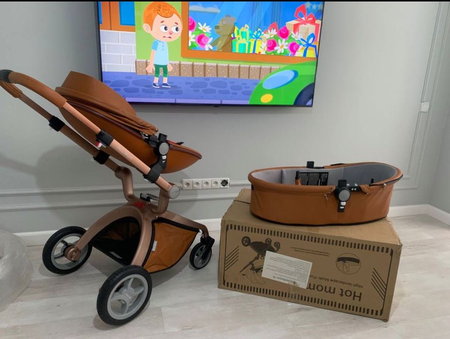 Детская коляска Hot Mam