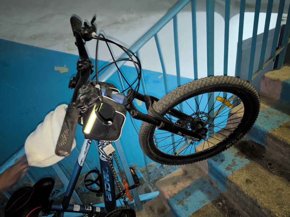 Велосипед спортивный