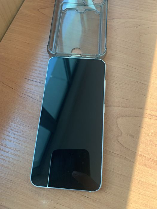 Samsung s 23 5g 8/256 gb srochna sotiladi