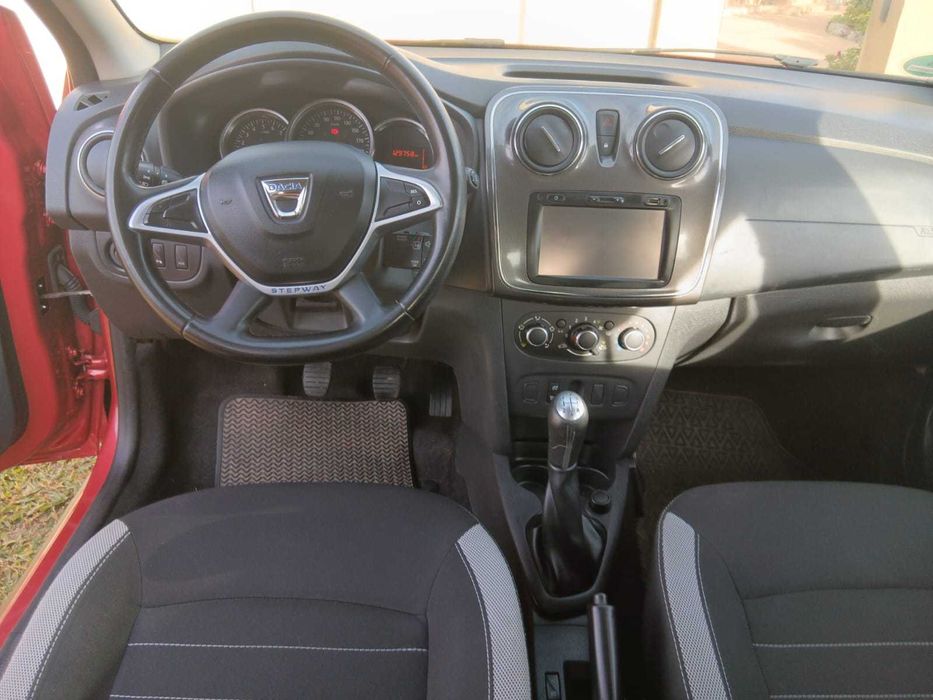 Vând Dacia Sandero stepway
