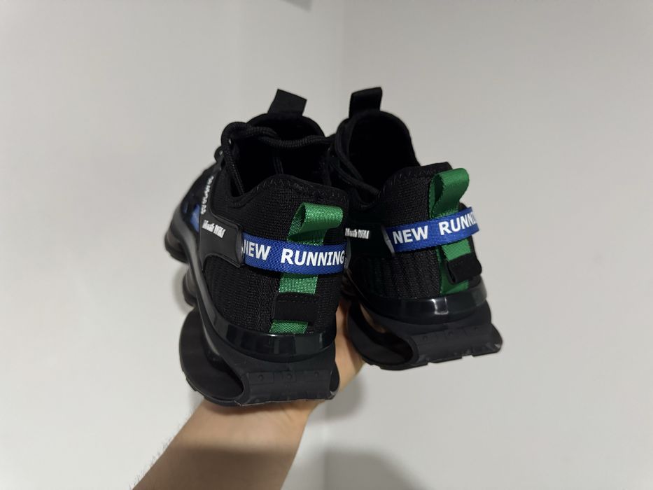 Adidasi philipp plein asemanator Gucci Versace Guess