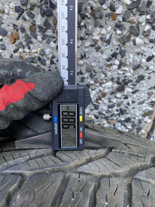 195 65 15 4 броя гуми Riken 9.5мм грайфер с джанти  5x100