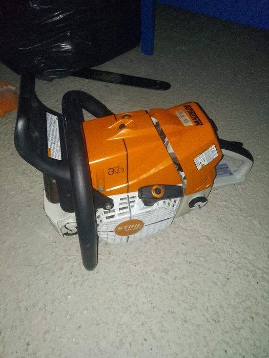 Stihl ms 881 Magnum cu lamă și lanț de 1.05m. Gater, lamă și lanț 1,5m