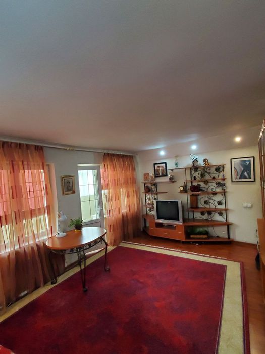 Продажа квартиры 3-ком.,  ул. Бабура.