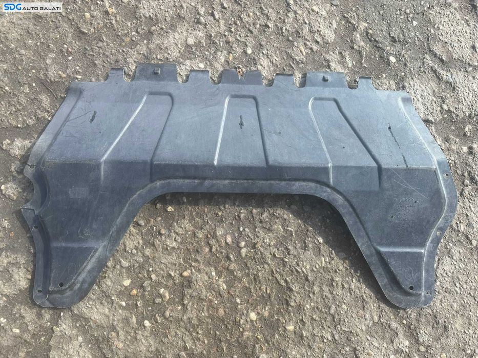 Scut Semiscut Protectie Plastic Motor cu Defecte Volkswagen Tiguan 2007 - 2015 Cod 5N0825235 [X3303]