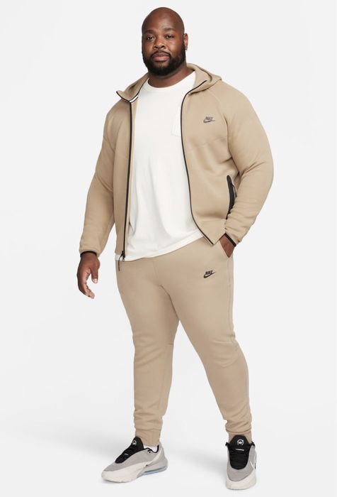 Nike Tech Fleece ОРИГИНАЛЕН мъжки екип горнище и долнище - L