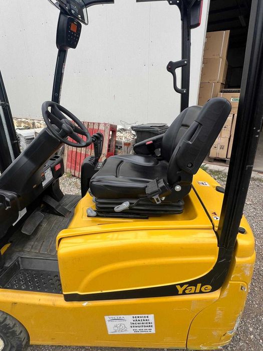 YALE -Stivuitor electric + statie incarcare, Fabricatie 2022 (689 ore)