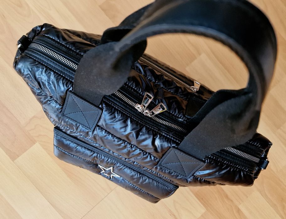 Geanta Balenciaga new model, logo metalic, interior inscriptionat