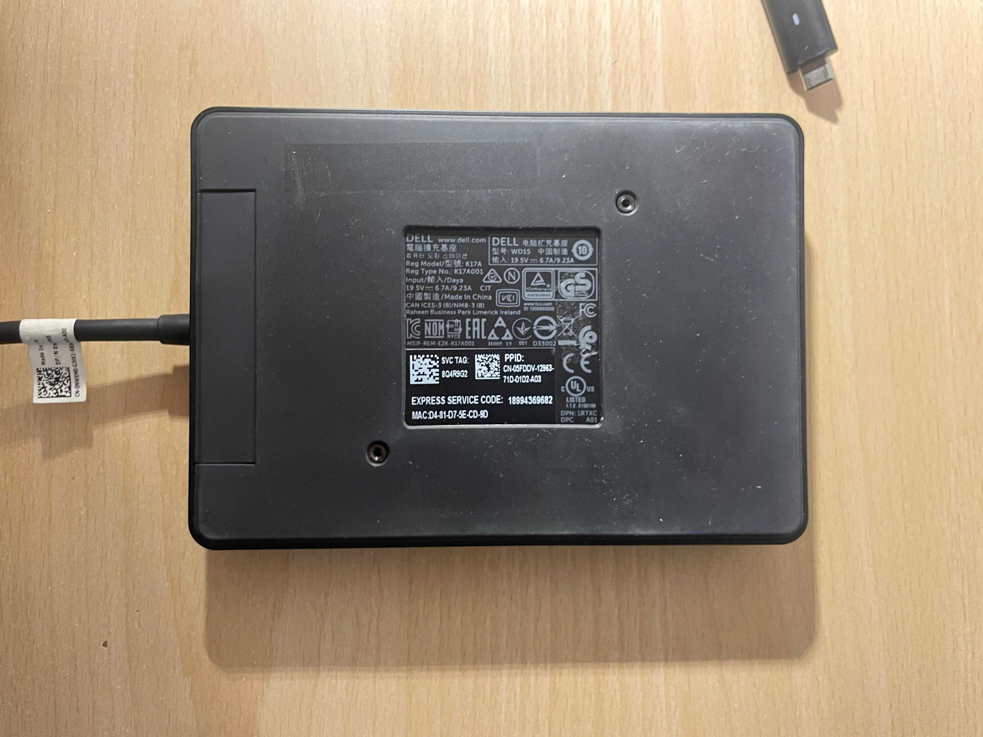 Dell WD15 Dock USB-C – HDMI + MiniDP + LAN – Funcțional, Compact