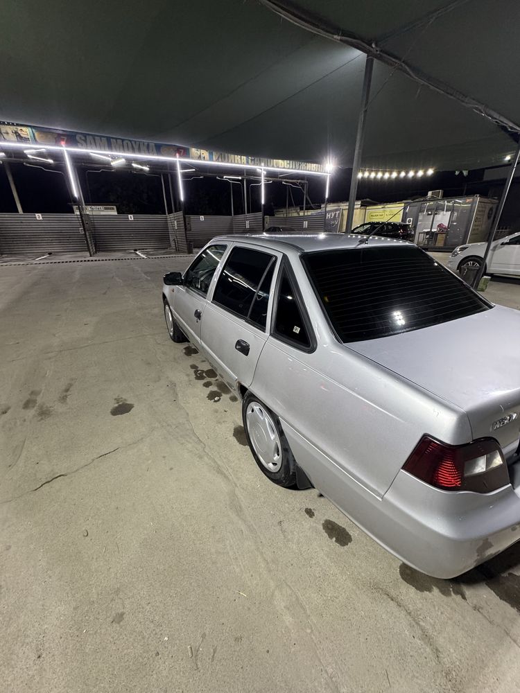 Nexia 2 dons 1.6