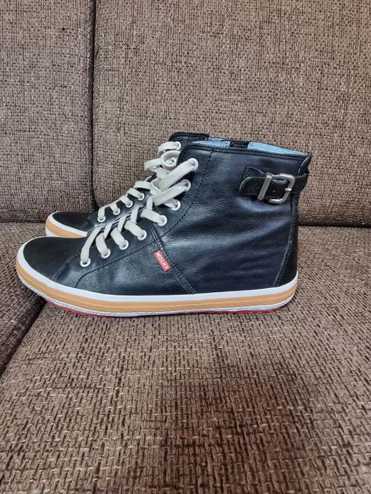 Ghete wolky.din piele nr 42