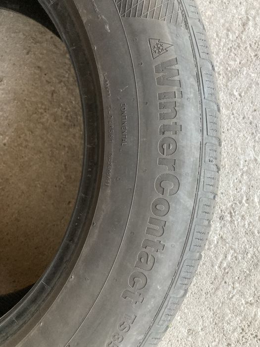 Зимни гуми 235-60-18