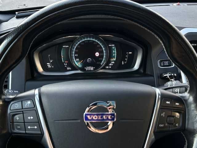 Volvo XC 60 RDesign 2,4. D5 AWD motor si cutie originale Suedia