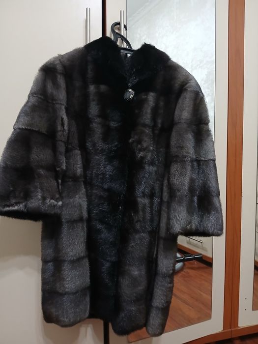 Продам норковую шубу
