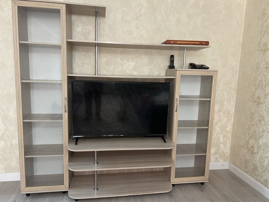 Стенка в звал, б/у.