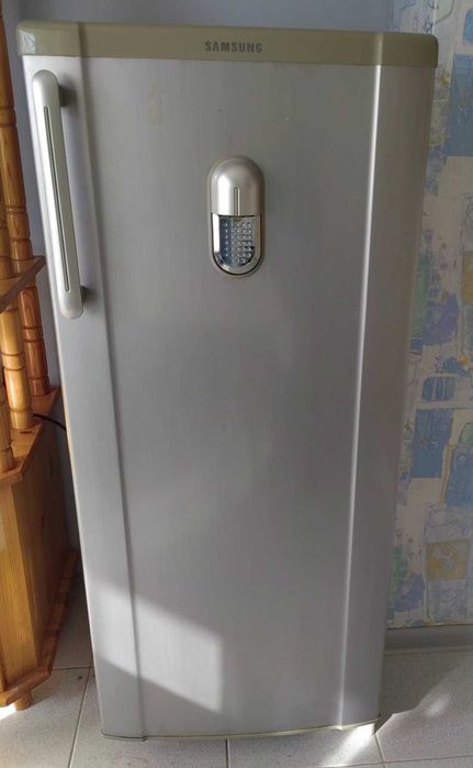 Хладилник Samsung