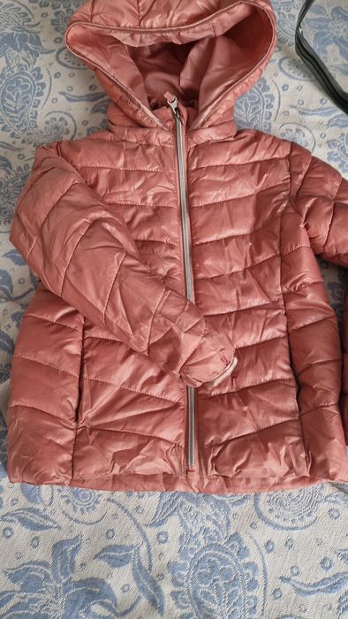 Geacaca primavara /toamna H&M 4-6 ani.