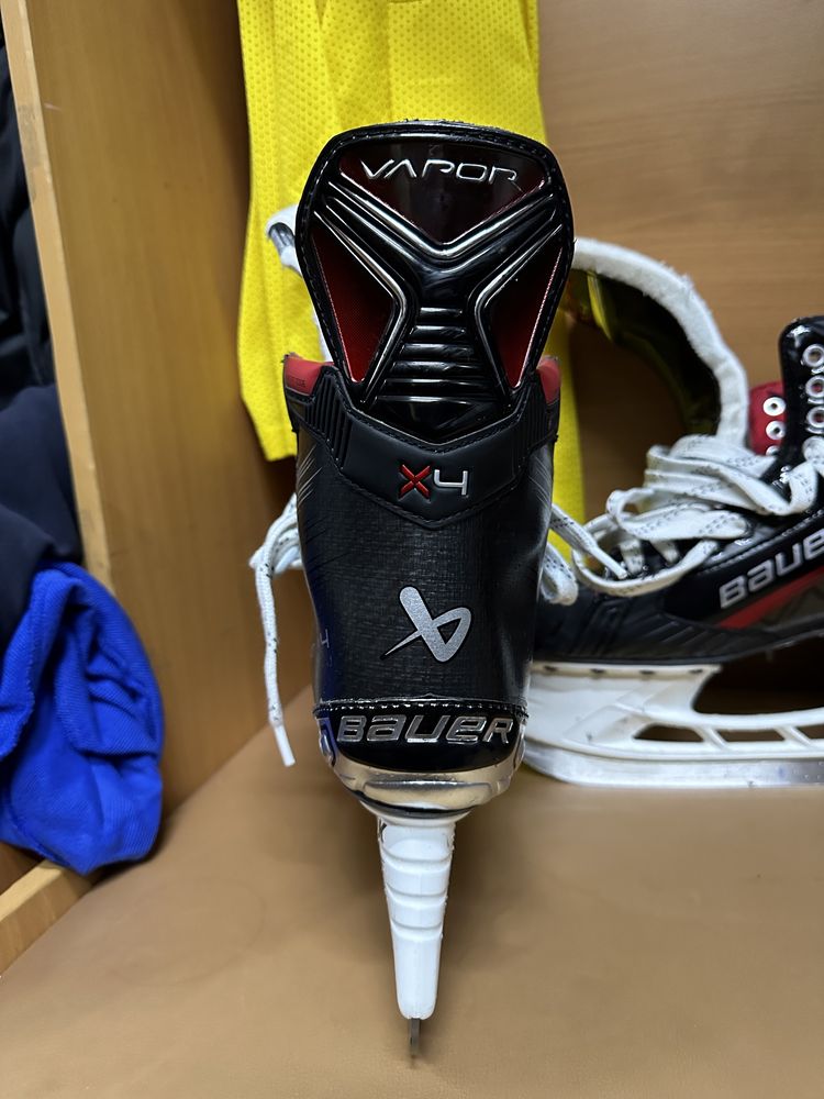 Коньки Bauer Vapor X4