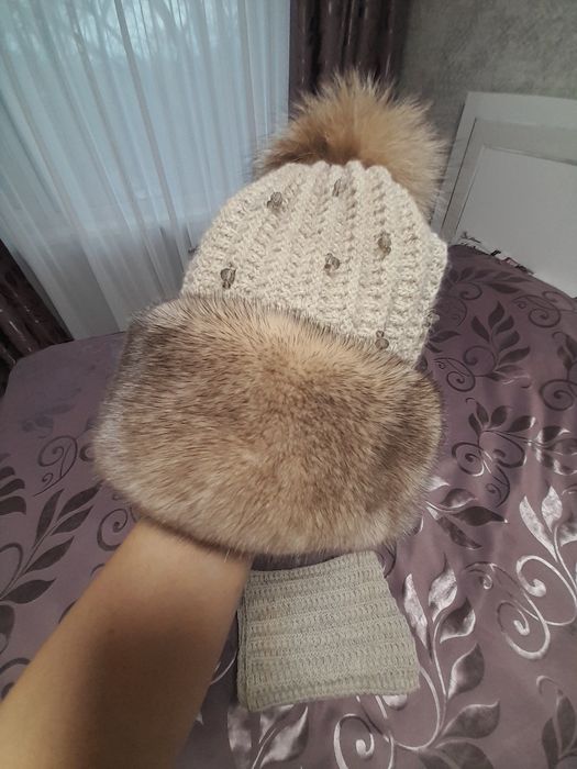 Шапки норковая ,мутон , велюр