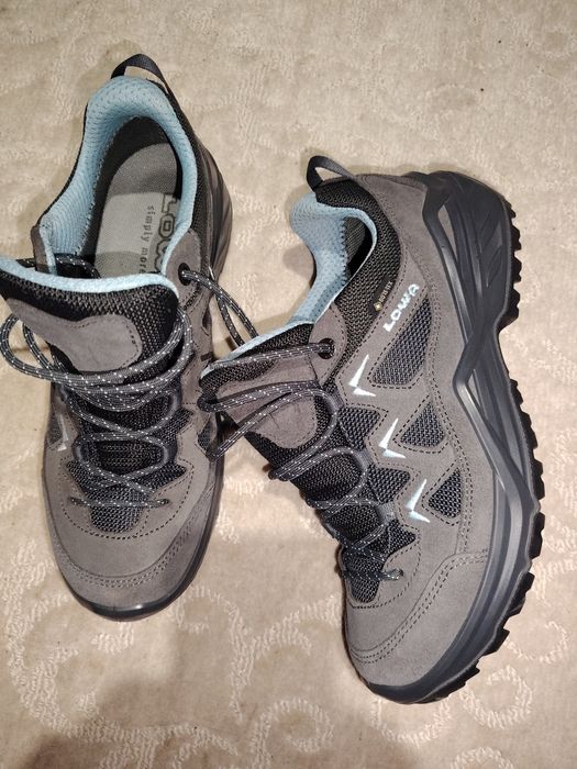LOWA gore_tex 40 номер