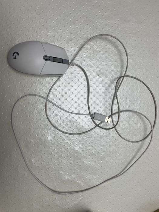 Мышка Logitech g102