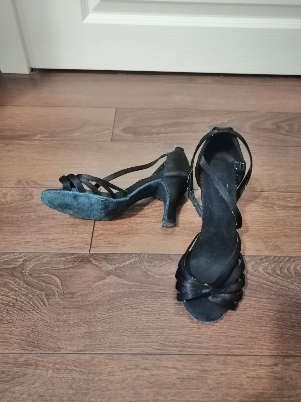 Обувки за латино танци - салса, бачата, кизомба, 36 номер