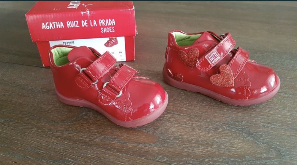 Pantofi Agatha Ruiz de la Prada 20 NOU